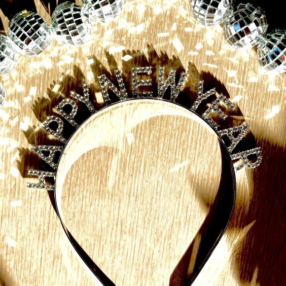 HAPPY NEW YEAR TIARA - Picture 14 of 14